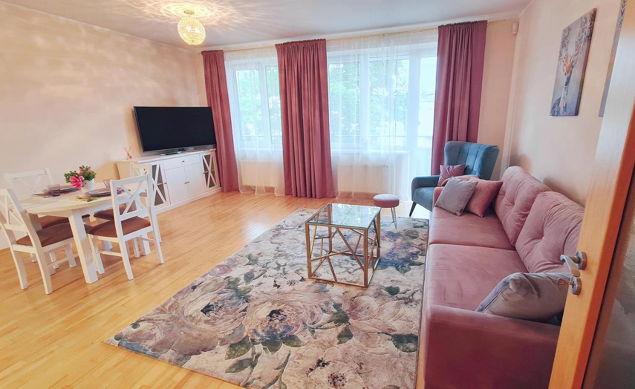 Julia Apartments Next To Aqua Park Druskininkai Ngoại thất bức ảnh